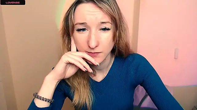 Snapshot of AmandaSell chatting on November 6, 8:26 am AmandaSell online show from November 6, 8:26 am