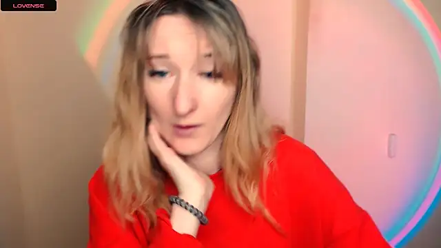 Snapshot of AmandaSell chatting on November 23, 8:58 am AmandaSell online show from November 23, 8:58 am