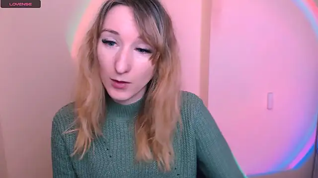 Snapshot of AmandaSell chatting on November 30, 9:46 am AmandaSell online show from November 30, 9:46 am