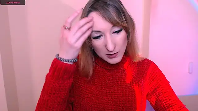 Snapshot of AmandaSell chatting on December 2, 8:08 am AmandaSell online show from December 2, 8:08 am