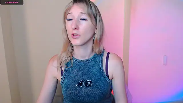 AmandaSell online show from July 20, 6:17 am