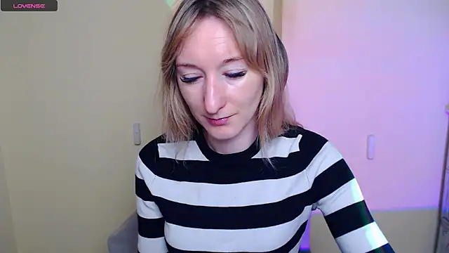 AmandaSell online show from July 28, 7:04 am