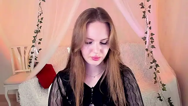 Snapshot of MishkaMe chatting on October 23, 3:44 pm MishkaMe online show from October 23, 3:44 pm