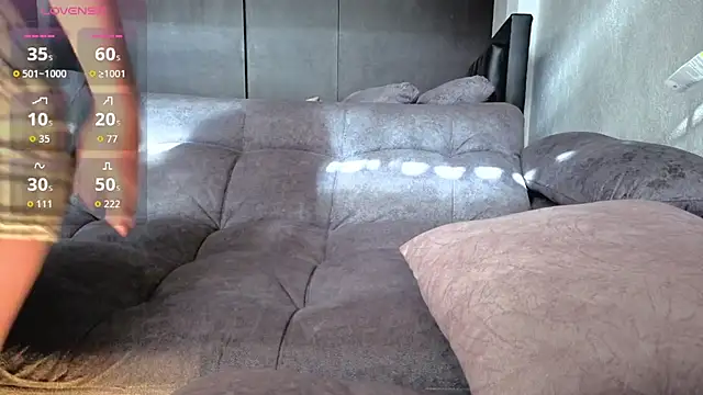 AnyElish online show from December 13, 8:47 pm