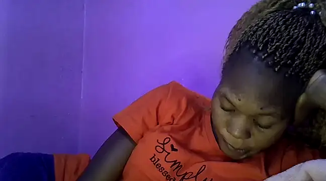 Cute tamara online show from December 19, 2:02 pm