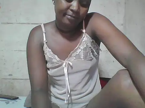 Snapshot of Cute_tamara chatting on July 11, 7:11 am Cute tamara online show from July 11, 7:11 am