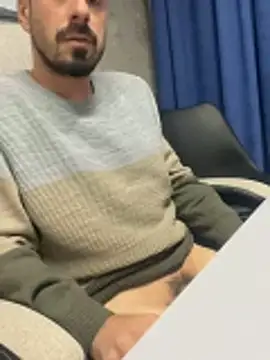 giorgakaci69 online show from October 29, 6:09 pm