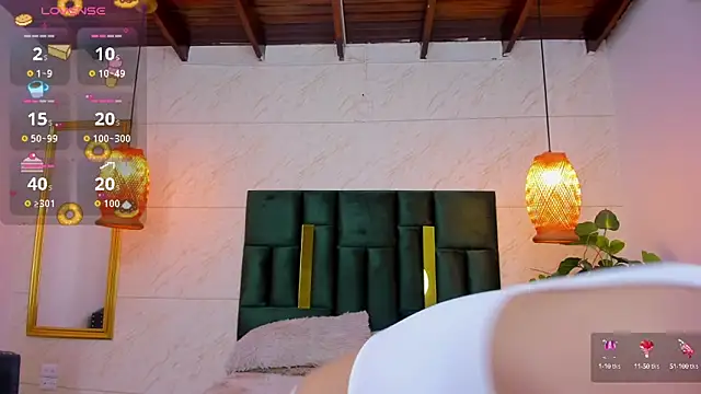 Snapshot of Taiissa_ chatting on September 9, 8:30 pm Taiissa online show from September 9, 8:30 pm