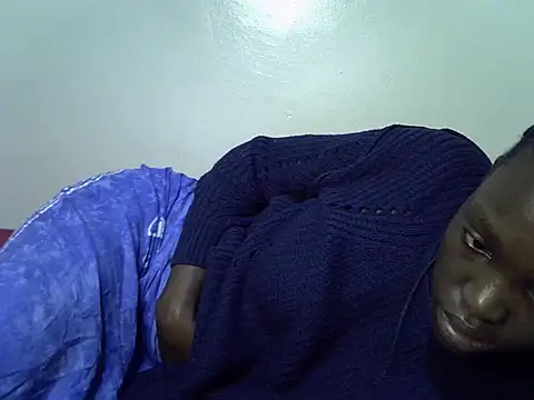 Snapshot of heather_savage chatting on November 9, 11:08 am heather savage online show from November 9, 11:08 am