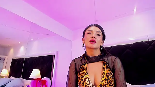 Holly Brensonexx  online show from February 25, 11:33 pm