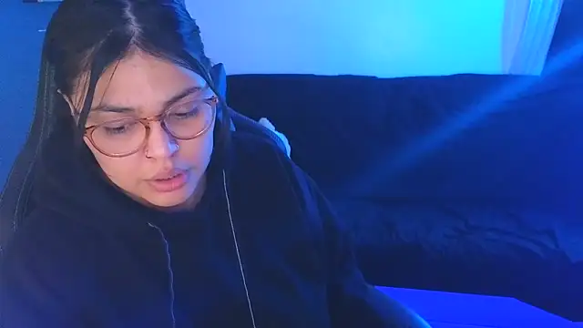 Snapshot of miacanela_xo chatting on September 25, 12:47 am miacanela xo online show from September 25, 12:47 am