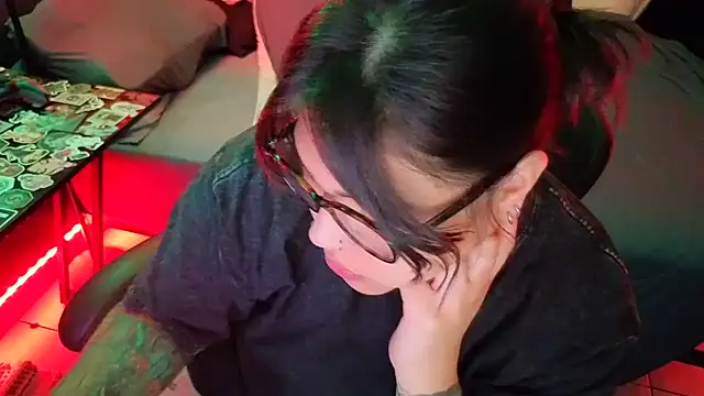 Snapshot of miacanela_xo chatting on July 2, 3:23 am miacanela xo online show from July 2, 3:23 am