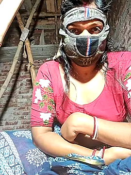 HotSexyBoudi online show from February 13, 9:05 am