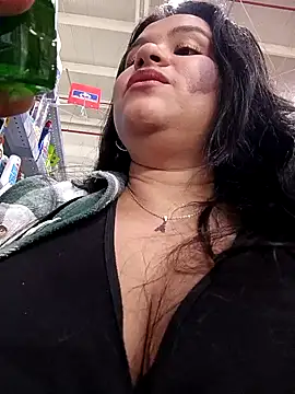 Julieta-tits online show from January 28, 8:36 pm