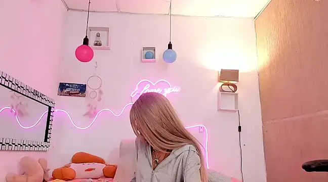 lilith horny online show from March 6, 11:25 am