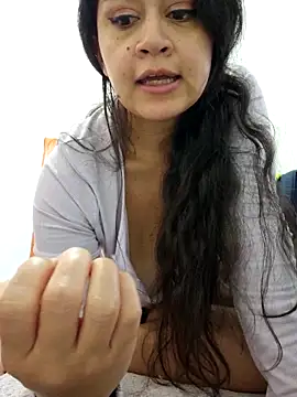 Snapshot of lombarlana-89 chatting on December 9, 4:05 pm lombarlana-89 online show from December 9, 4:05 pm