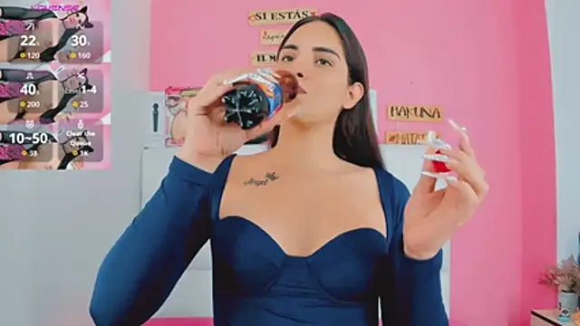 Snapshot of valentina_princess_ chatting on July 6, 4:42 am valentina princess online show from July 6, 4:42 am