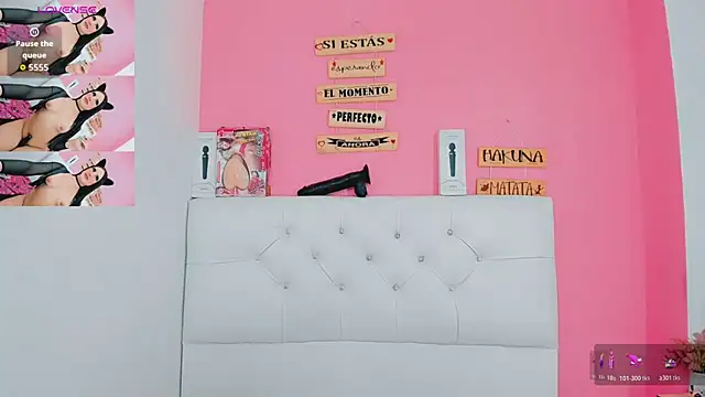 Snapshot of valentina_princess_ chatting on July 8, 4:28 am valentina princess online show from July 8, 4:28 am