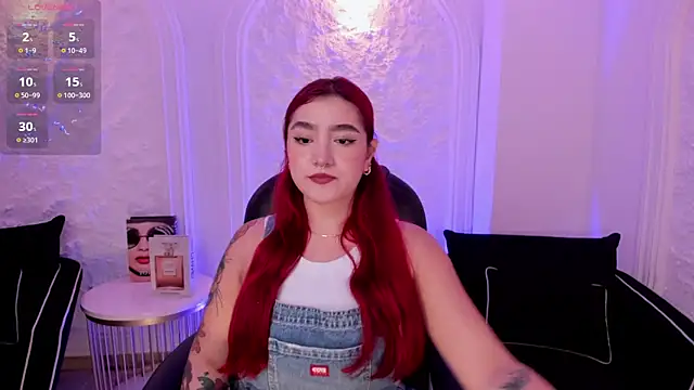 ViolettCastel online show from October 16, 6:53 pm