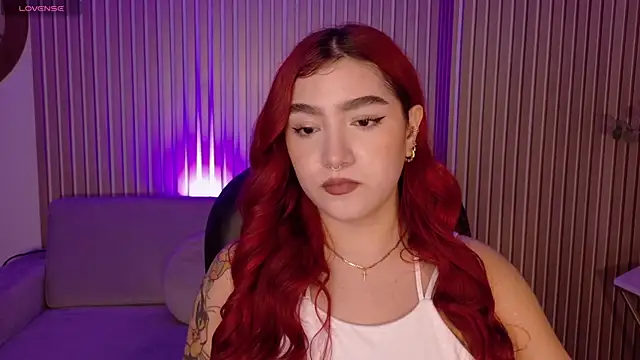 ViolettCastel online show from November 6, 7:26 pm