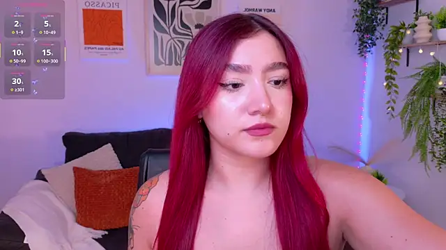 ViolettCastel online show from April 22, 7:26 pm