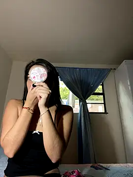 Kimmymadison- online show from November 21, 9:13 pm