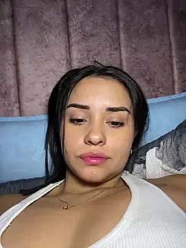 Snapshot of Kimmymadison- chatting on July 15, 3:45 am Kimmymadison- online show from July 15, 3:45 am