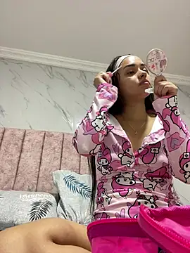 Snapshot of Kimmymadison- chatting on July 30, 8:52 pm Kimmymadison- online show from July 30, 8:52 pm