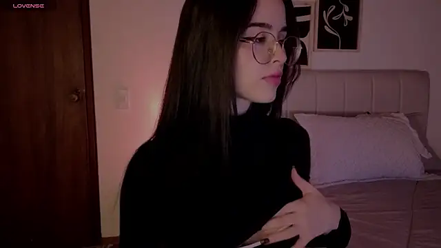 Roxxy mora online show from February 23, 10:40 pm