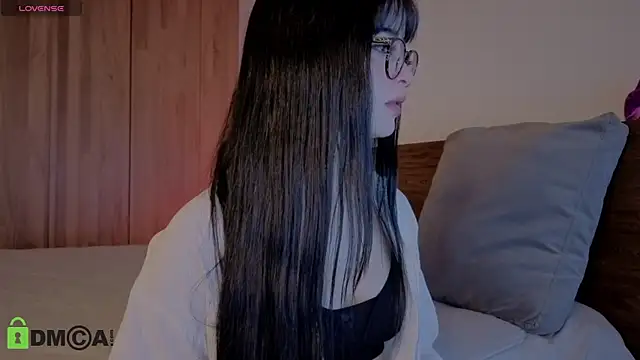Snapshot of Roxxy_mora chatting on July 14, 10:26 pm Roxxy mora online show from July 14, 10:26 pm