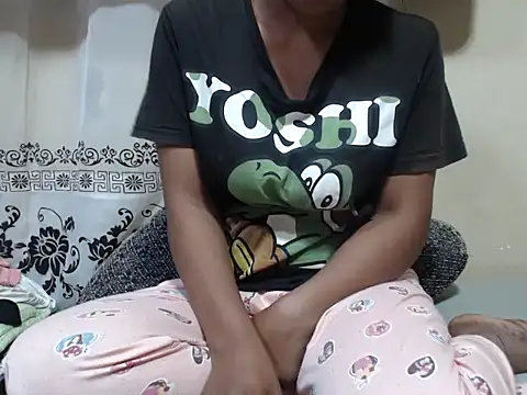 Snapshot of Linda_sexy chatting on September 12, 3:28 am Linda sexy online show from September 12, 3:28 am