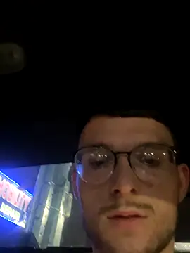 Snapshot of hungkubenski chatting on October 25, 8:00 am hungkubenski online show from October 25, 8:00 am