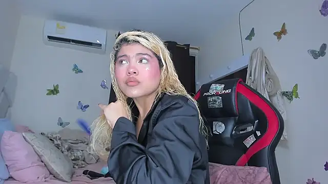 sofiacastillo01 online show from September 22, 1:13 pm