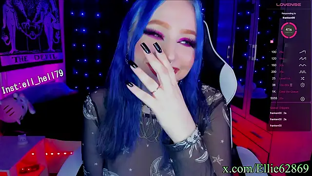 Snapshot of Kitty_goth chatting on March 21, 11:34 pm Kitty goth online show from March 21, 11:34 pm