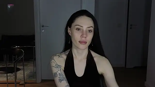 Sara Tranquil online show from March 14, 9:09 pm