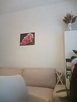 Women-pleasures online show from December 3, 10:02 am