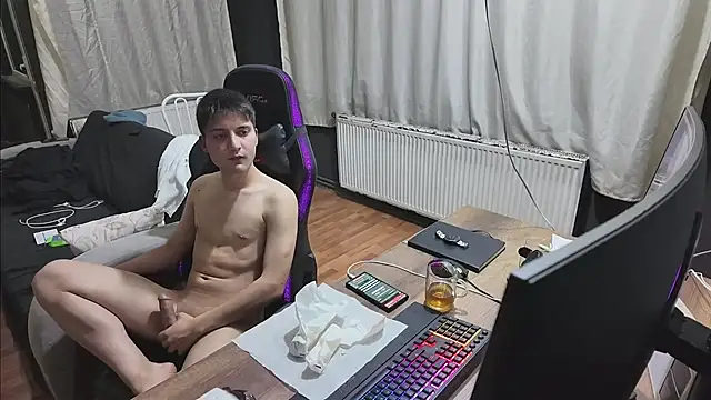 istebenboylebiradamim online show from December 11, 5:15 pm