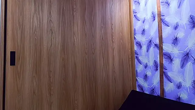 Snapshot of Molly_ADY chatting on November 12, 4:35 am Molly ADY online show from November 12, 4:35 am