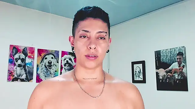 Aleja1214 online show from February 20, 4:39 am