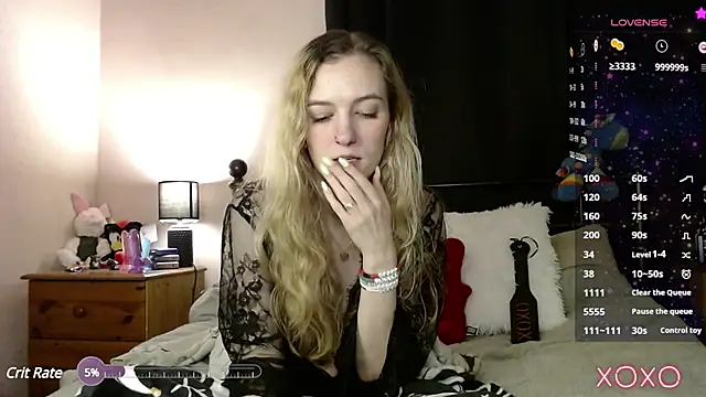 EllieeRose online show from February 4, 4:29 pm