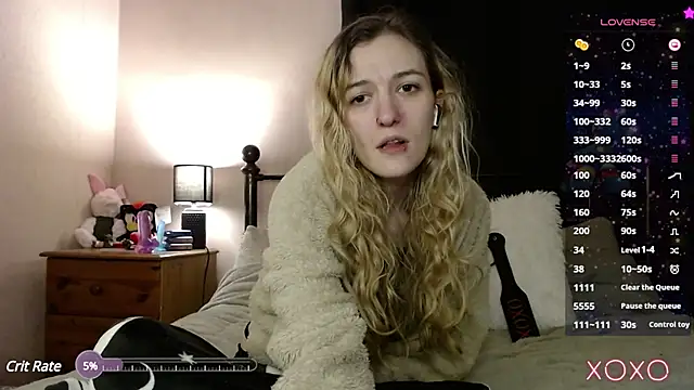 EllieeRose online show from February 23, 8:17 am