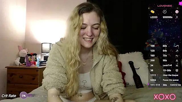 EllieeRose online show from March 2, 1:47 am