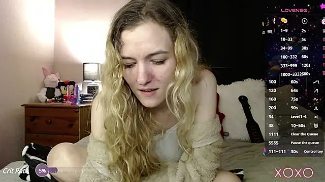 EllieeRose online show from March 8, 11:28 pm