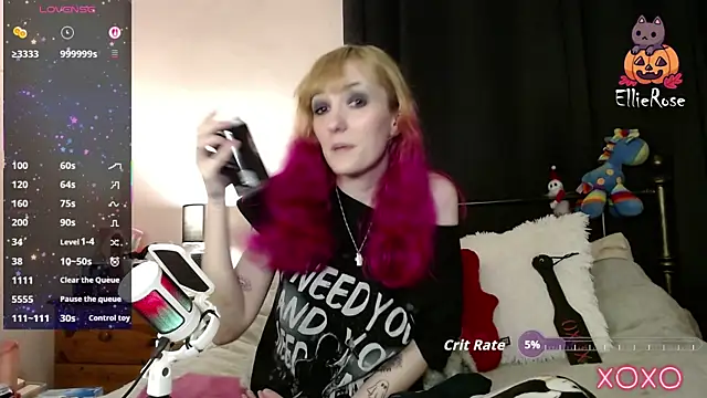 EllieeRose online show from January 17, 8:45 pm