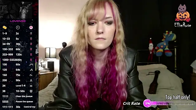 EllieeRose online show from May 15, 7:37 am