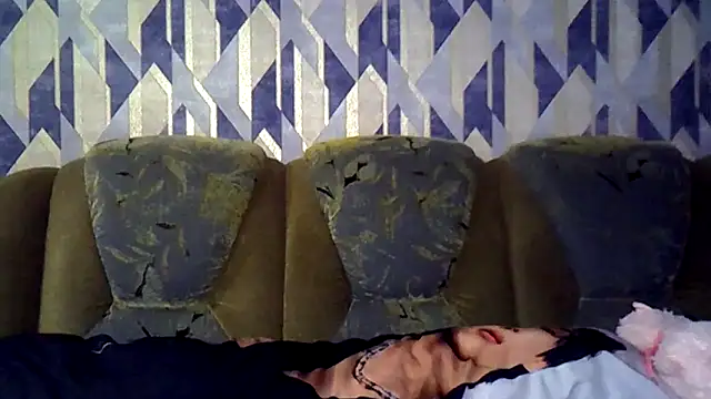 Snapshot of AnitaWillias chatting on May 6, 8:14 pm AnitaWillias online show from May 6, 8:14 pm