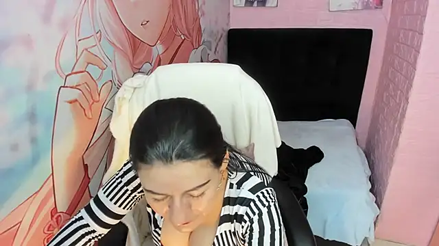 Snapshot of AllysonMilf69 chatting on October 4, 2:48 pm AllysonMilf69 online show from October 4, 2:48 pm