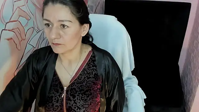 Snapshot of AllysonMilf69 chatting on October 18, 2:18 pm AllysonMilf69 online show from October 18, 2:18 pm