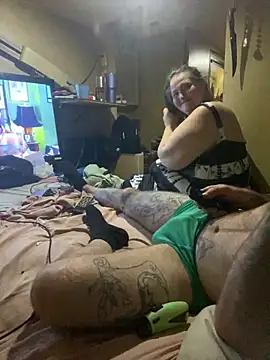 Snapshot of WilldoPita chatting on December 7, 4:53 am WilldoPita online show from December 7, 4:53 am