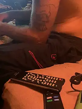 Snapshot of WilldoPita chatting on December 20, 4:53 am WilldoPita online show from December 20, 4:53 am